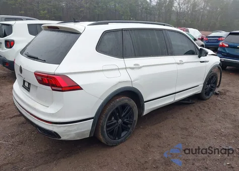 2022 Volkswagen Tiguan 2.0T Se R-Line Black из США, поврежденный, VIN 3VVCB7AX7NM074078